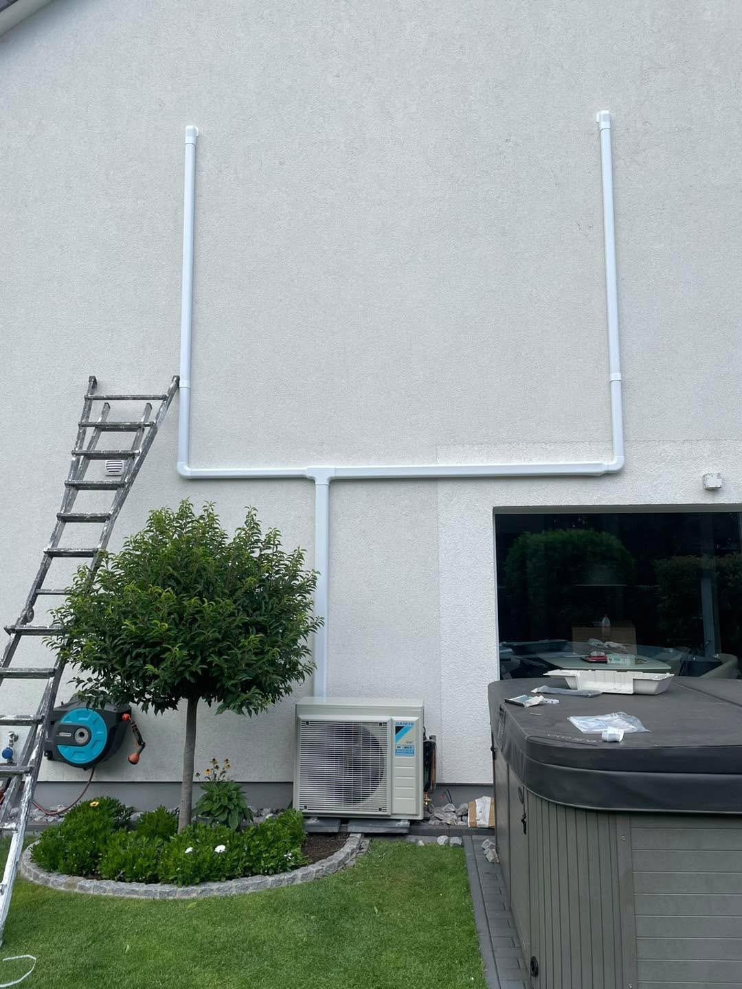 Kundenbild: Leitungsführung an Fassade