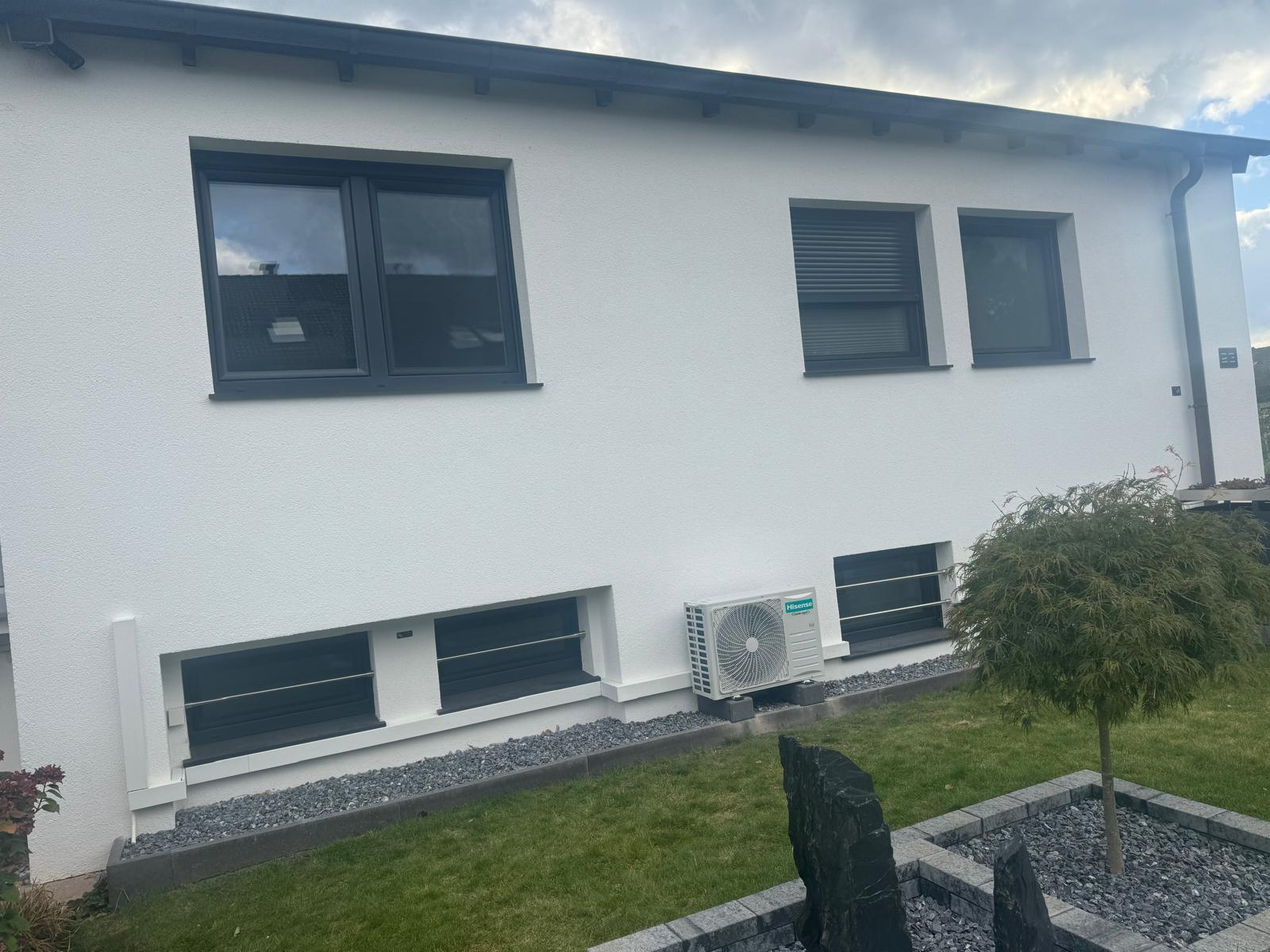Kundenbild: Außeneinheit am Haus